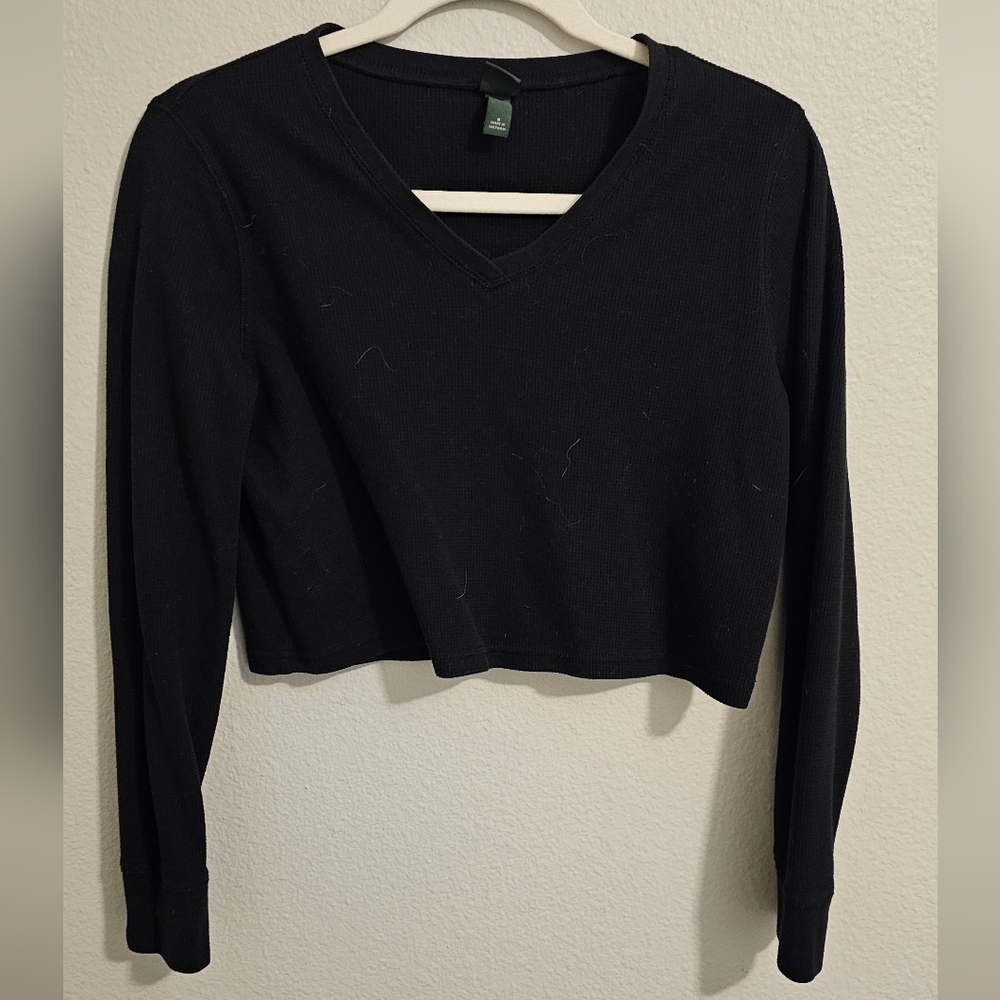 Black V-Neck Thermal Long Sleeve Crop Top